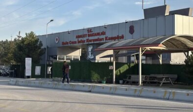 Cezaevinde dehşet: Görüşe gelen 4 yaşındaki kızını ağır yaraladı! Hastaneden açıklama geldi