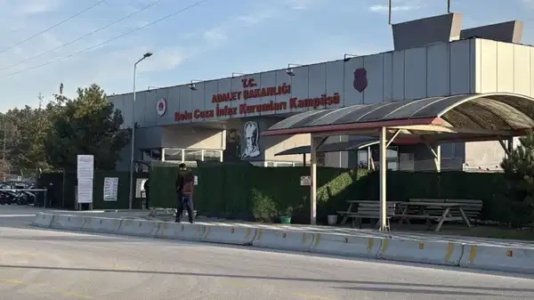 Cezaevinde dehşet: Görüşe gelen 4 yaşındaki kızını ağırladı! Hastaneden açıklama geldi