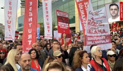 CHP İstanbul İl Örgütü’nden TRT yürüyüşü: Akmerkez önünde yoğun polis güvenliği!