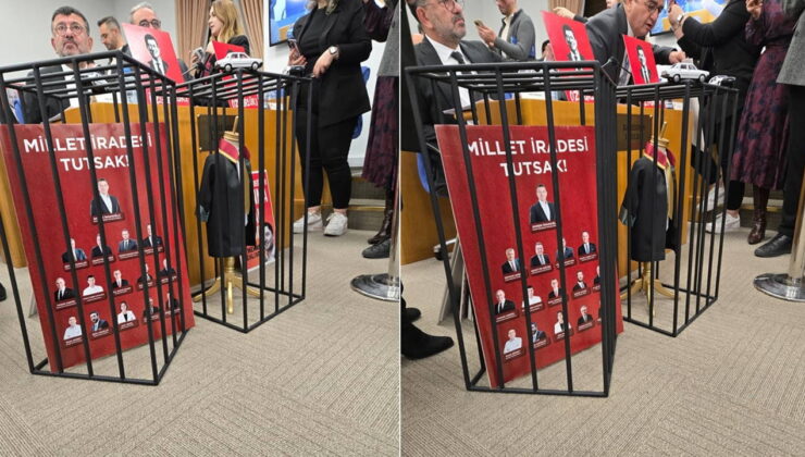 CHP’den bütçe görüşmelerinde ‘hücreli’ protesto