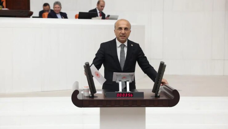 CHP’li Aşkın Genç: Enflasyonu düşürdüğünü iddia etmek, istatistikle halkı aldatmaktır