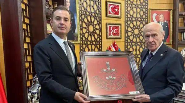 CHP’li belediye başkanından Devlet Bahçeli’ye ziyaret