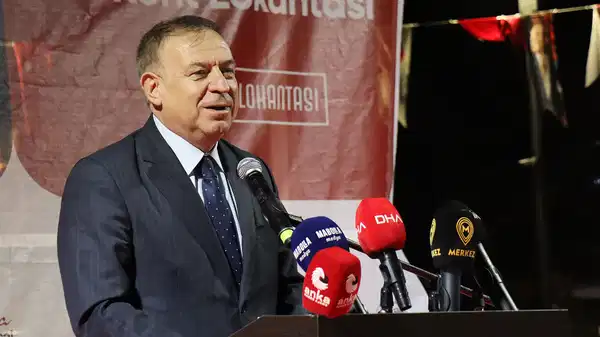CHP’li Gökan Zeybek’ten sert tepki: ‘CHP’nin oy oranı artınca partiyi bölmeye çalıştılar’