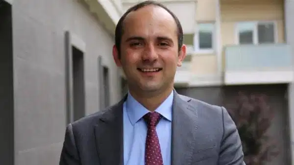 CHP’li Sezgin Tanrıkulu’ndan Tayfun Kahraman tepkisi! ‘Yerel mahkeme suç işliyor’