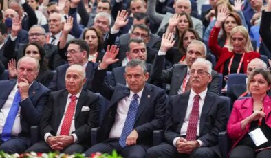 CHP’nin 39’uncu Olağan Kurultayı… Delegeler parti programı, tüzük değişikliği, genel başkan ve PM için oy kullanacak