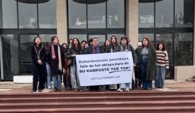 Cinsel saldırı davasındaki beraat kararına tepki: ODTÜ’lü öğrencilerden ‘Kampüsümüzde tecavüz faili istemiyoruz’ eylemi
