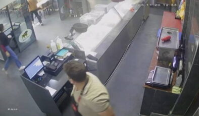 Deprem anı kameraya yansıdı… İş yerindekiler panikle kaçtı!