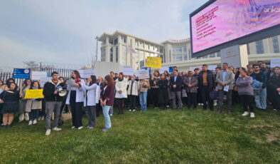 Diş hekimlerinden DUS’un yılda bir kez yapılması kararına tepki