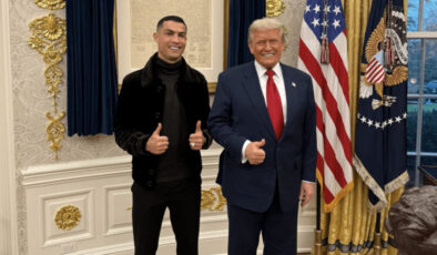 Donald Trump ve Cristiano Ronaldo, Oval Ofis’te maç yaptı