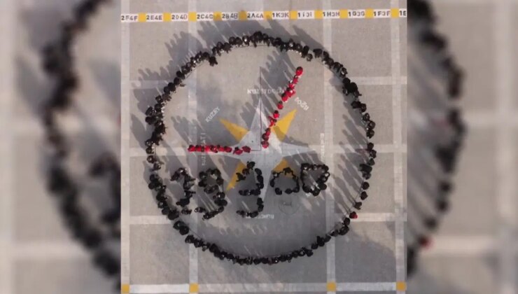 Elazığ’da öğrenciler ’10 Kasım’ kareografisi ile Atatürk’ü andı