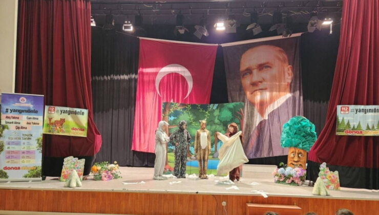 Eskişehir’de anlamlı tiyatro etkinliği: Her çocuğa bir fidan verilecek