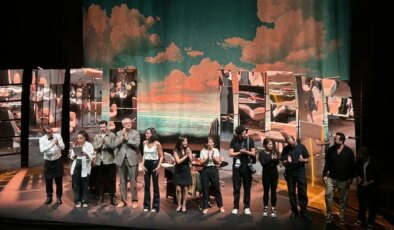 ‘Fora’ oyununun prömiyeri, 29. İstanbul Tiyatro Festivali’nde gerçekleştirildi