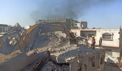 Gazze’de enkaz altındaki cenazelerin çıkarılmasına yönelik çalışmalar başladı