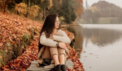 Güneş azaldıkça moral düşüyor! İşte sonbahar depresyonunun belirtileri