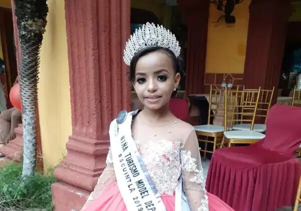 Güzellik Kraliçesi trafik kazasında hayatını kaybetti