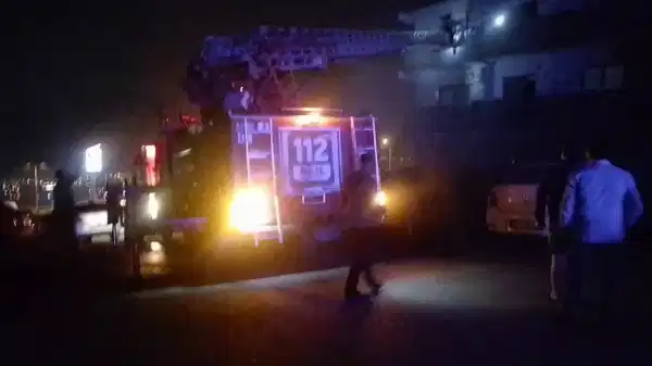 Hatay’da facia… Oto galerideki yangın can aldı: 2 kişi öldü, 14 kişi hastaneye kaldırıldı!