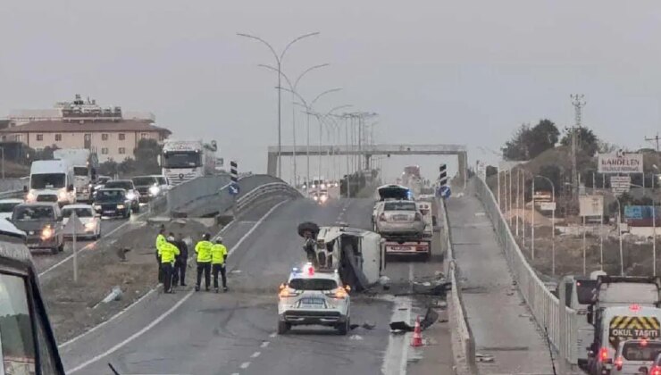 Hatay’da feci kaza… Minibüs ile otomobil çarpıştı: Çok sayıda yaralı var!