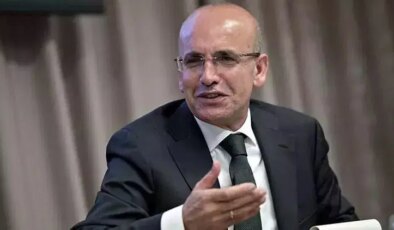 Hazine ve Maliye Bakanı Mehmet Şimşek’ten vergi ve harç zammı açıklaması: ‘Daha düşük oranda yapılması…’