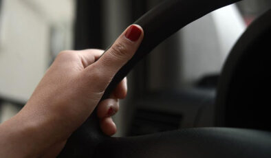 İngiltere’de 128 kere girdiği ehliyet sınavını yine geçemedi