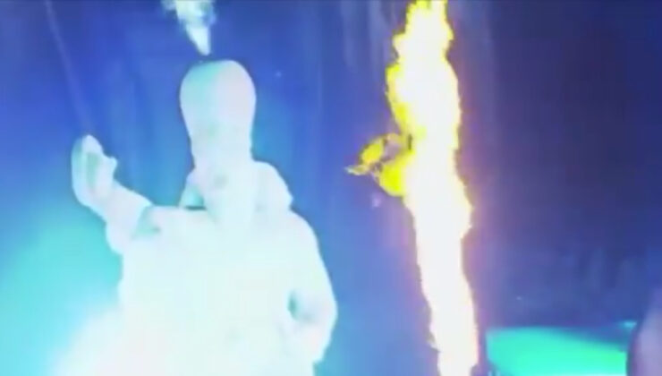 İran’da görkemli heykel açılışı