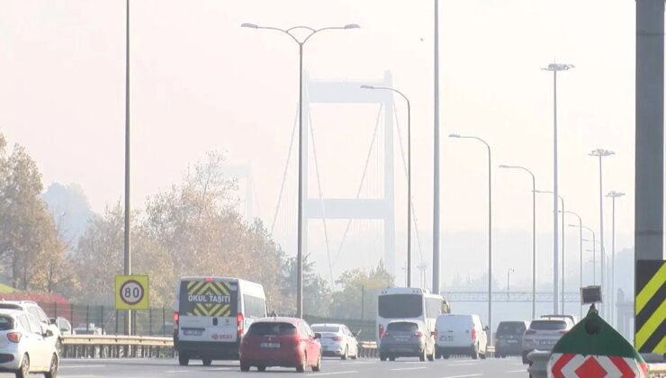 İstanbul Boğazı’nda sis… Görüş mesafesi düştü!