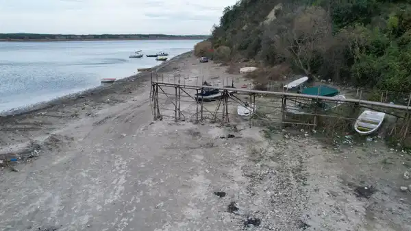 İstanbul’un önemli su kaynaklarından… Terkos Gölü alarm veriyor!