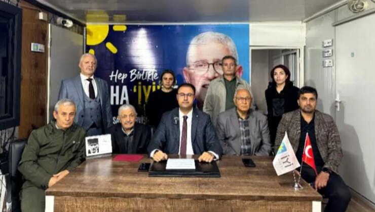 İYİ Parti’den Atatürk’ün adının anılmamasına tepki: ‘Müftü terbiyesiz dedi’ iddiası