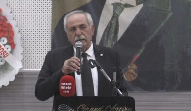 İYİ Partili Cumali Durmuş’tan Erdoğan’a: Heykeli dikilsin istiyor, senin biblonu dikmez bu millet!