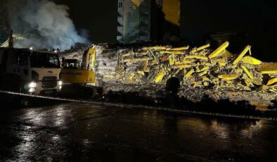 Kahramanmaraş depremlerinde 105 kişiye mezar olmuştu… ‘Bilge Sitesi’ davasında kritik gelişme: Müteahhitlere 15 yıl hapis, sanıklara beraat!