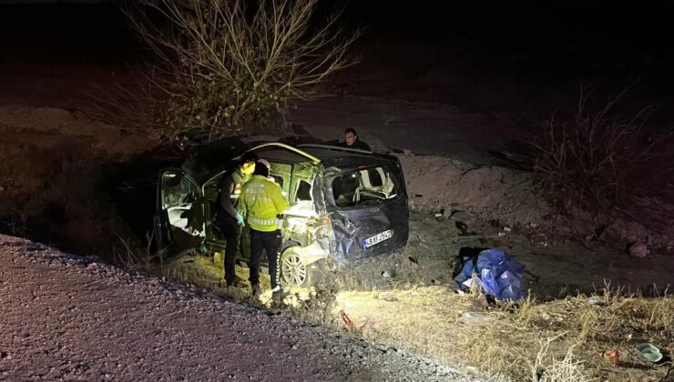 Konya’da feci kaza… Araç şarampole devrildi: Ölü ve yaralılar var!