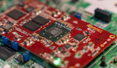 Küresel yarı iletken satışları üçüncü çeyrekte artmaya devam etti