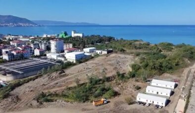 Kuşların göç yoluna İslam Enstitüsü binası!