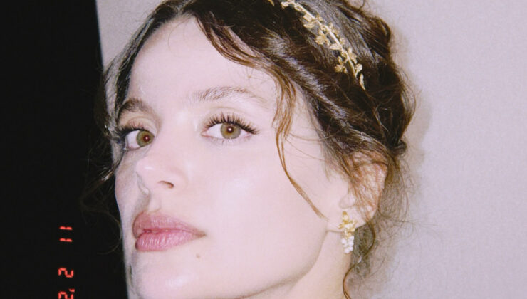 Leyla Tanlar’ın evlilik açıklaması gündem oldu: “Üşengeçlik ile uzuyor”