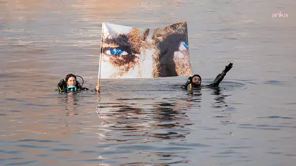 Maltepe’de havada, karada ve denizde 10 Kasım anması