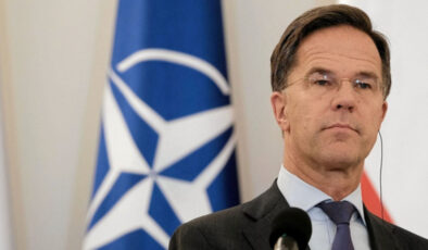 Mark Rutte: İttifak, Rusya’dan daha fazla mühimmat üretiyor