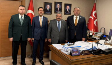 MHP’li milletvekilleri ‘Terörsüz Türkiye’ raporunu tamamladı