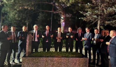 MHP’li Yücel Bulut’un Türkeş’in kabrine ziyarete Ayyüce Türkeş Taş’tan sert yanıt