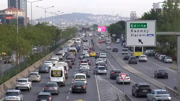 Milyonlarca sürücüyü ilgilendiriyor… Zorunlu kış lastiği uygulaması yarın başlıyor!