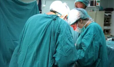 Müzik, ameliyat sırasında anestezi dozunu azaltıyor