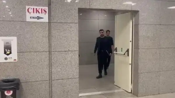 Oyuncu Kaan Yıldırım ifade vermek üzere adliyeye geldi