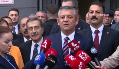 Özgür Özel’den ‘Akın Gürlek’ açıklaması: ’10 ay boyunca maaş almış, suçüstü yakalandı’