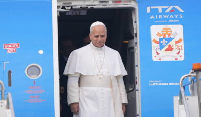 Papa 14. Leo’nun uçağı en çok takip edilen uçuş oldu