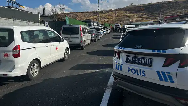 Polis memuru, kayınvalidesini öldürdü: İntihar girişiminde bulundu