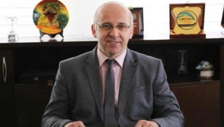 Profesör Ahmet Uysal’dan skandal Atatürk paylaşımı! Tepki çekince silmek zorunda kaldı…