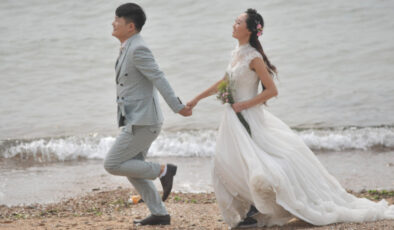 Rekor seviyede düşmüştü: Çinliler yeniden evlenmeye başladı