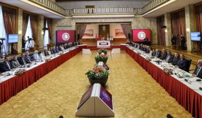 Saat belli oldu: TBMM Başkanı Kurtulmuş grup başkanvekilleriyle görüşecek