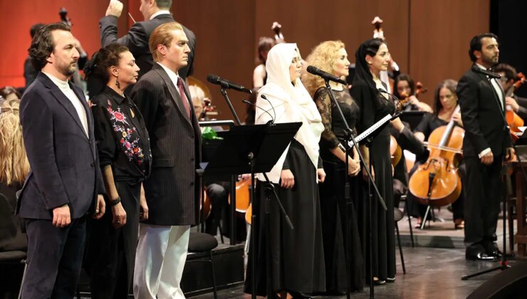 Sanatçılar Atatürk’ü saygı ve özlemle anıyor!