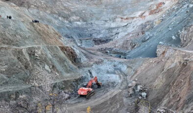 Sivas’ta göçük altındaki madenci için çalışmalar sürüyor