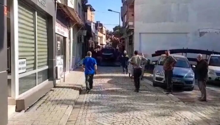 Son dakika… Balıkesir Sındırgı’da korkutan deprem: İstanbul ve İzmir’de de hissedildi!