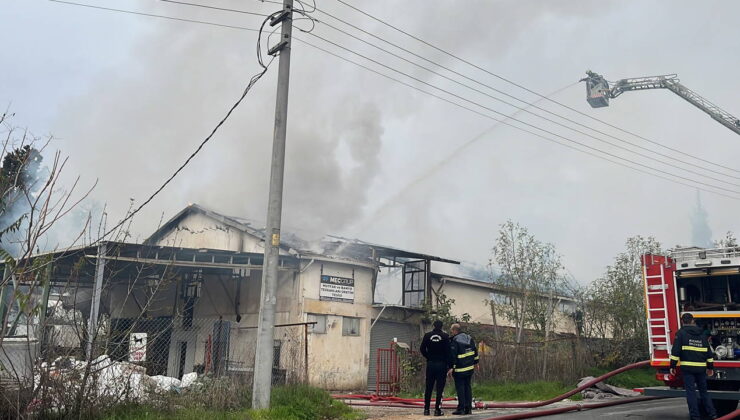 Son dakika… Kocaeli’de üretim tesisinde yangın: Ekipler müdahaleye başladı!